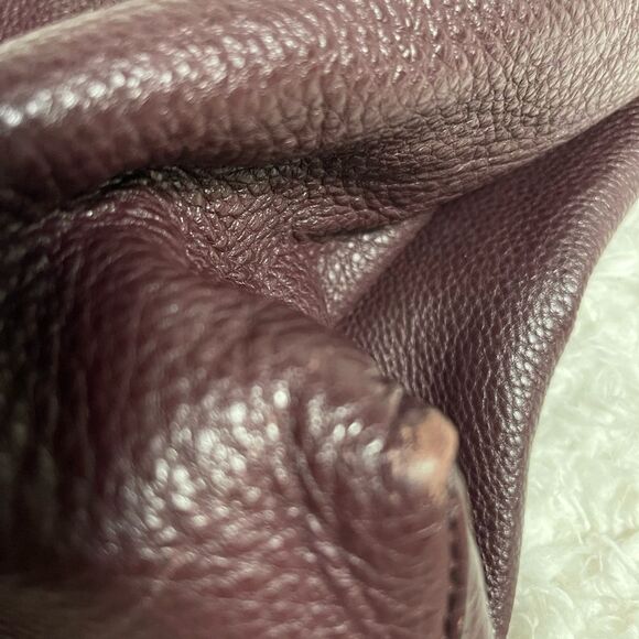 Vince Camuto pebble leather deep purple Hobo shoulder bag silver tone hardwares - Picture 13 of 15